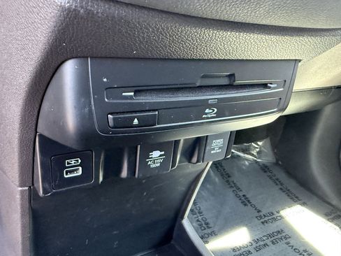 Used 2022 Honda Odyssey Touring image 14