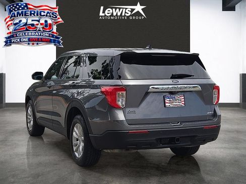 Used 2021 Ford Explorer 4WD w/ Class III Trailer Tow Package image 3