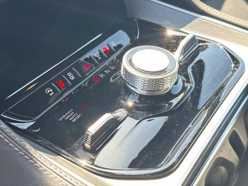 New 2026 Jeep Grand Wagoneer Limited AWD/4WD image 34