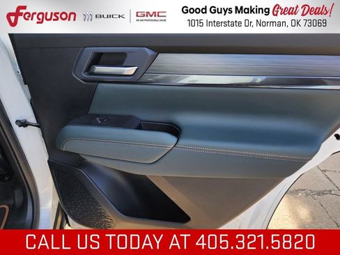 New 2026 GMC Terrain AT4 w/ Convenience Package III AWD/4WD image 42
