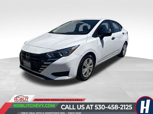Used 2023 Nissan Versa S FWD image 1