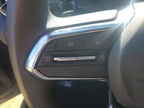 Used 2026 Chevrolet Blazer EV LT w/ Midnight/Sport Edition FWD image 25