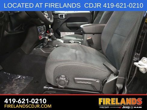 New 2026 Jeep Wrangler Unlimited Rubicon AWD/4WD image 19