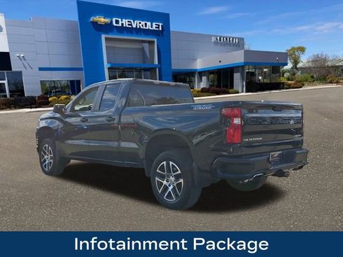 Used 2019 Chevrolet Silverado 1500 Custom Trail Boss w/ Custom Convenience Package image 6