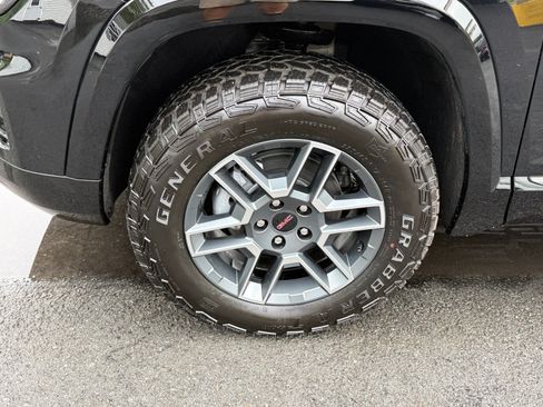 New 2027 GMC Terrain AT4 AWD/4WD image 9