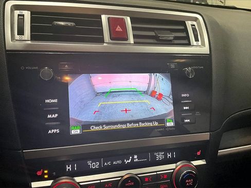 Used 2017 Subaru Outback 2.5i Limited image 14