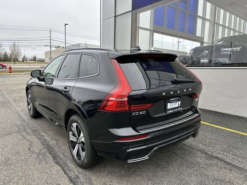 Certified 2025 Volvo XC60 T8 Core w/ Protection Package Premier image 6