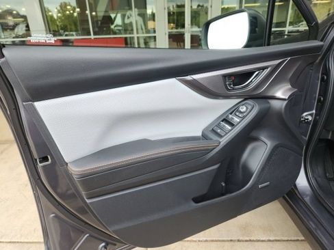 Used 2023 Subaru Crosstrek 2.5i Limited AWD/4WD image 14