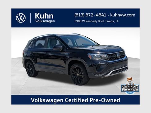 Certified 2022 Volkswagen Taos SE FWD image 1