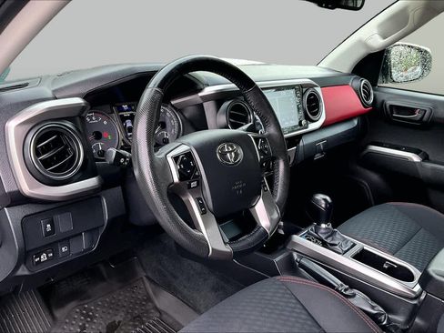 Certified 2023 Toyota Tacoma SR5 AWD/4WD image 16