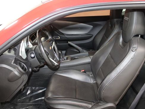 Used 2015 Chevrolet Camaro SS RWD image 18