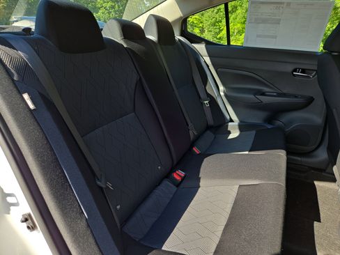 New 2025 Nissan Versa SV w/ Trunk Package image 18