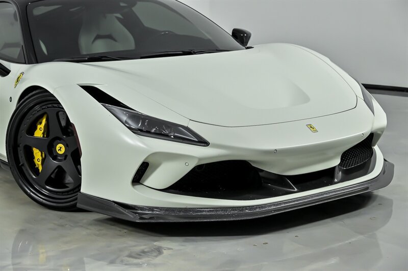 Used 2020 Ferrari F8 Tributo RWD image 2