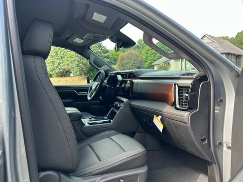 New 2026 GMC Sierra 2500 Denali AWD/4WD image 44