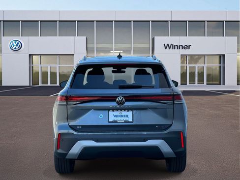 New 2026 Volkswagen Tiguan SE image 4