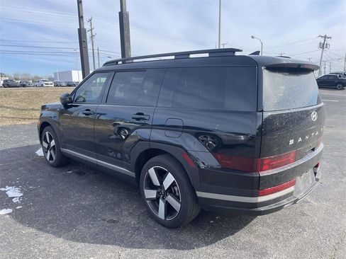 Used 2024 Hyundai Santa Fe Limited image 4