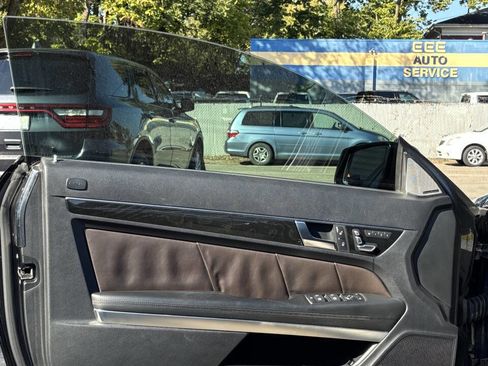 Used 2014 Mercedes-Benz E 550 Cabriolet image 11