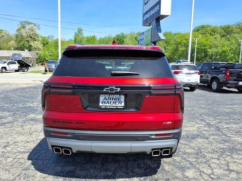 Used 2025 Chevrolet Traverse Z71 AWD/4WD image 8