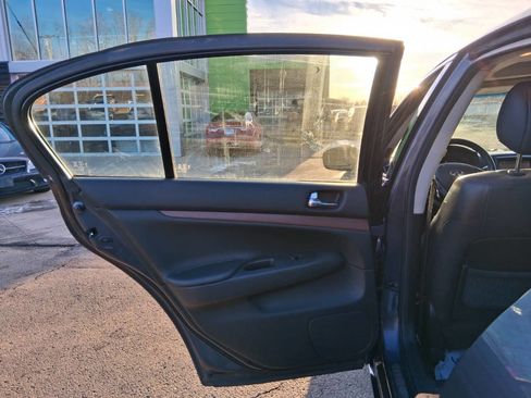 Used 2009 INFINITI G37 x Sedan w/ Premium Pkg image 10