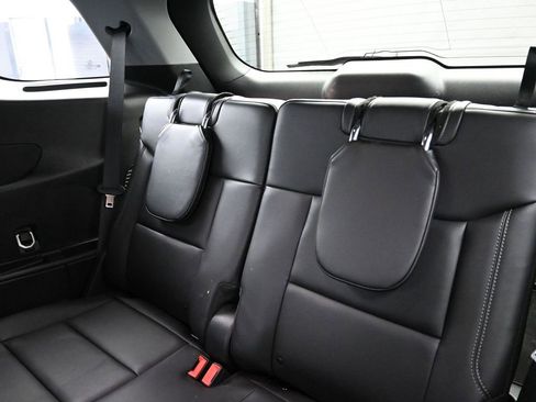 Used 2023 Ford Explorer XLT w/ Equipment Group 202A image 12