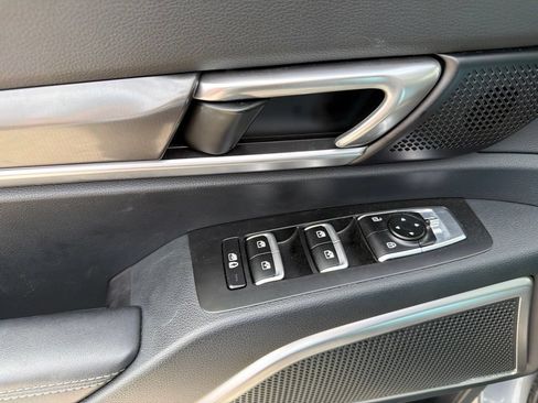 Used 2024 Kia Telluride S w/ S Sunroof Package FWD image 22