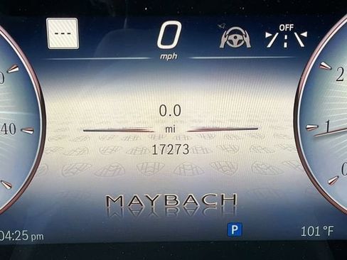 Used 2024 Mercedes-Benz Maybach S 580 4MATIC image 32