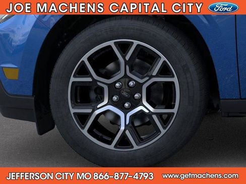 New 2026 Ford Maverick Lariat image 21