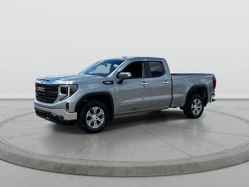 Used 2025 GMC Sierra 1500 Pro w/ Pro Value Package RWD image 4