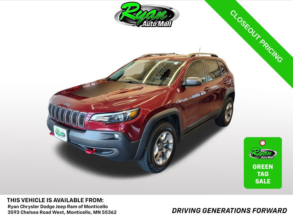 Used 2019 Jeep Cherokee Trailhawk w/ Cold Weather Group AWD/4WD image 1
