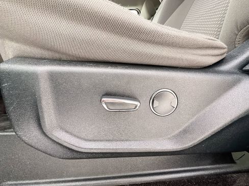 Used 2017 Ford F150 XLT w/ Equipment Group 301A Mid image 12