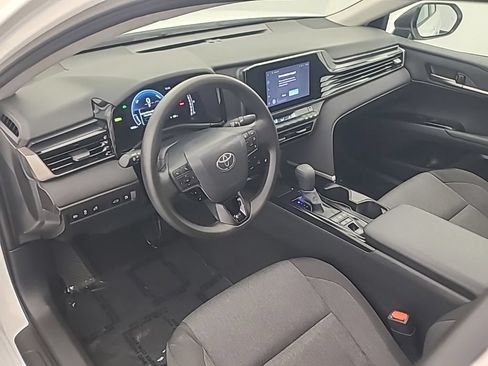 Used 2026 Toyota Camry LE FWD image 25
