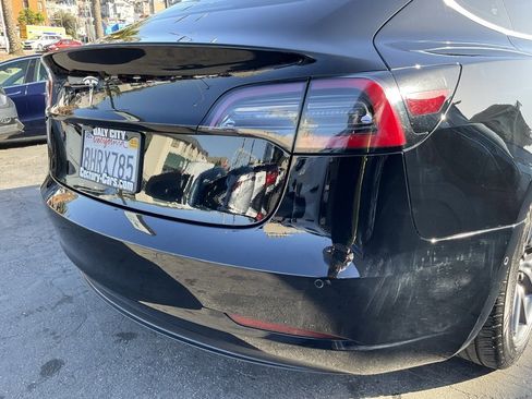 Used 2018 Tesla Model 3 Mid Range image 79