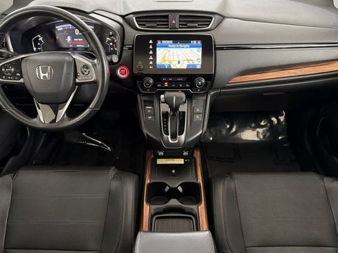 Used 2020 Honda CR-V Touring image 3