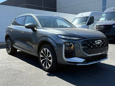 New 2026 Audi Q3 quattro 2.0T AWD/4WD image 9