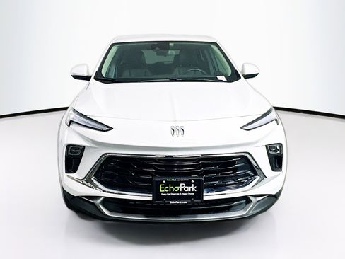 Used 2025 Buick Encore GX Preferred image 2