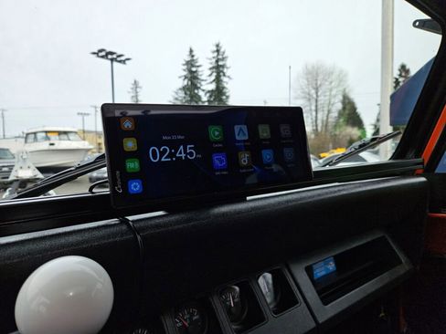 Used 1993 Jeep Wrangler 4WD image 14