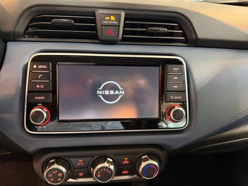 Used 2025 Nissan Versa SV FWD image 20