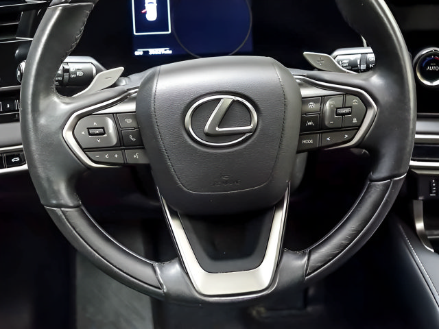 Used 2023 Lexus RX 350 Premium w/ Accessory Package AWD/4WD image 15