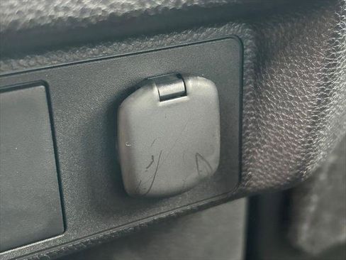 Certified 2025 Toyota Tacoma TRD Sport image 22