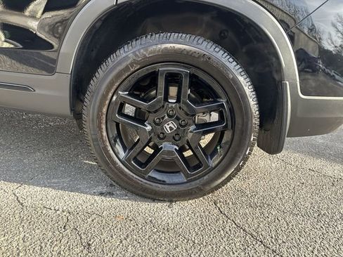Used 2024 Honda Passport Black Edition image 34