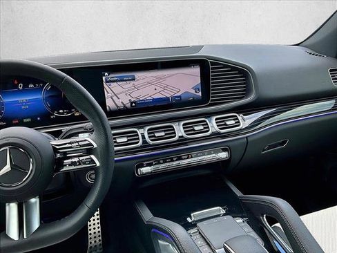 Certified 2025 Mercedes-Benz GLE 450e 4MATIC image 8