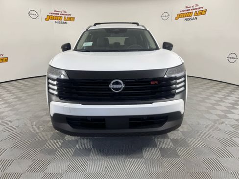 New 2026 Nissan Kicks SR image 8