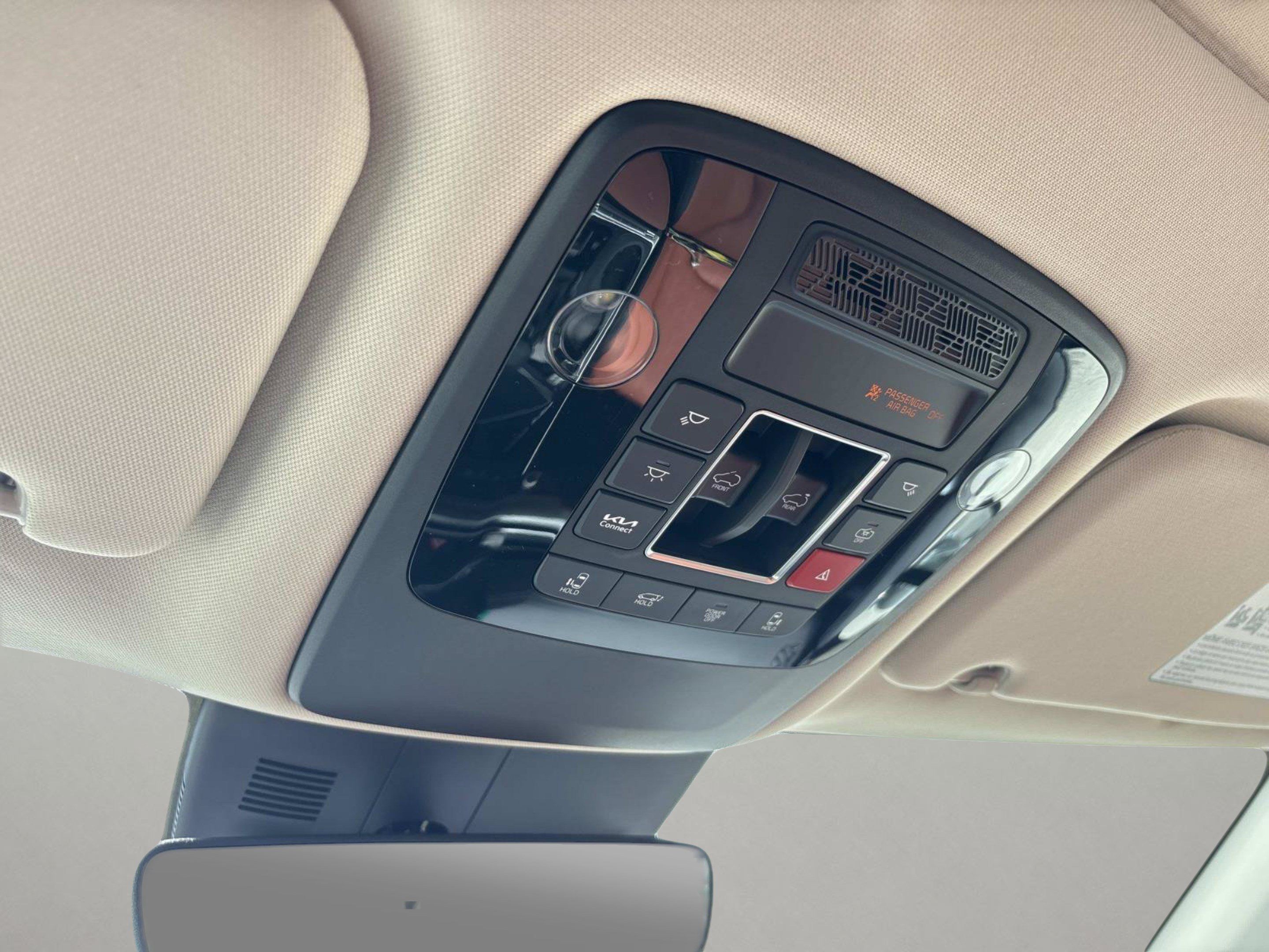 New 2027 Kia Carnival SX w/ Dark Edition Package FWD image 34