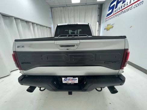 Used 2018 Ford F150 Raptor w/ Equipment Group 802A Luxury AWD/4WD image 5
