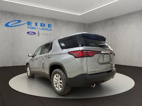 Used 2023 Chevrolet Traverse LS AWD/4WD image 8