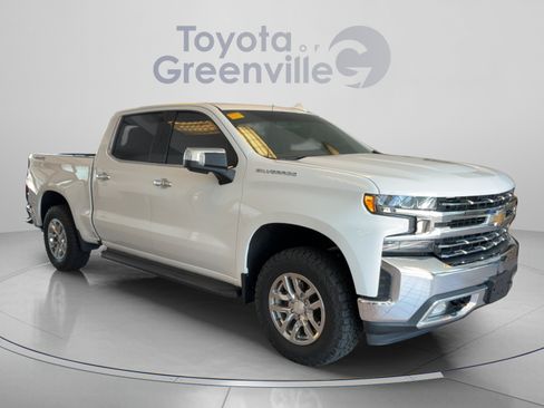 Used 2019 Chevrolet Silverado 1500 LTZ w/ LTZ Convenience Package AWD/4WD image 8