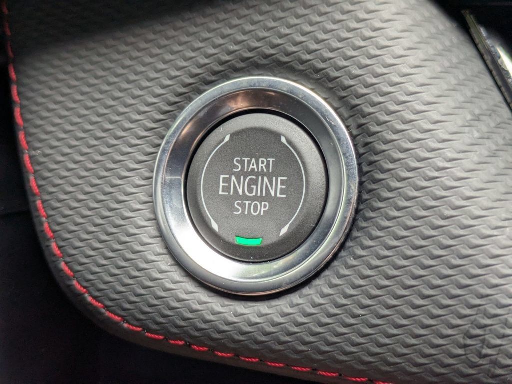 New 2027 Chevrolet Equinox RS w/ Safety and Technology Package FWD image 23