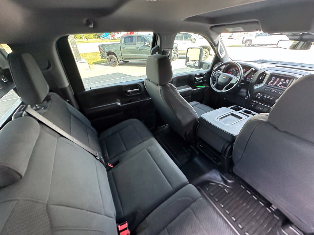 Used 2025 Chevrolet Silverado 3500 W/T AWD/4WD image 16