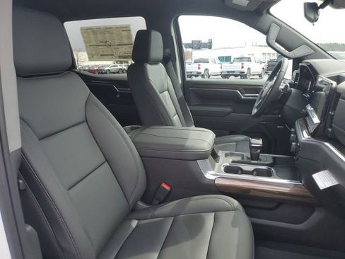 New 2026 Chevrolet Silverado 1500 LT Trail Boss w/ Safety Package AWD/4WD image 27