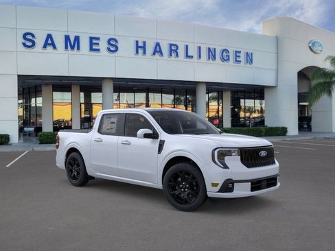 New 2026 Ford Maverick Lobo image 7